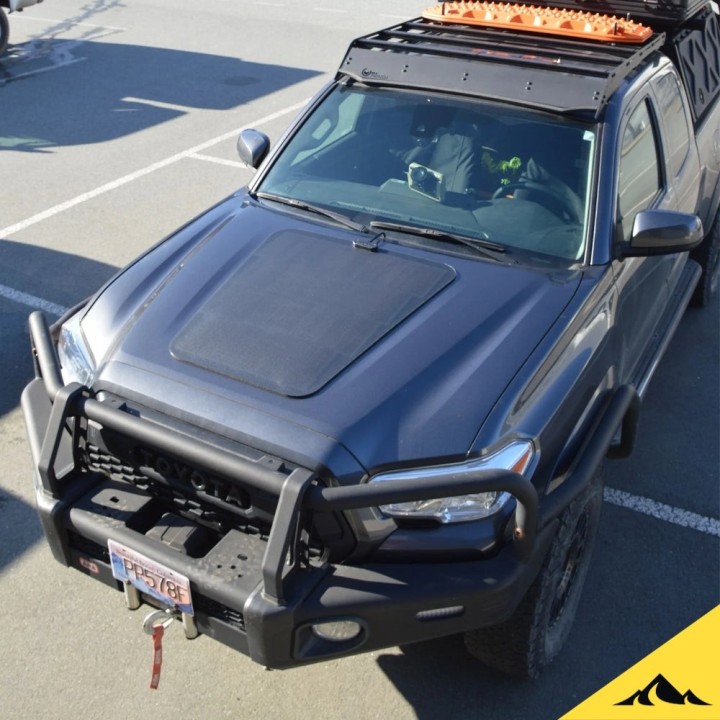 Cascadia 4x4 VSS System™ 2.0 CHF159 — panel solarny 92 W na maskę Ram HD, Ford F-150, Toyota Tacoma, Tundra, Land - ujęcie 10