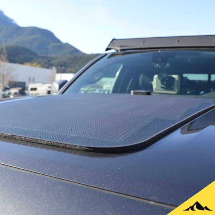 Cascadia 4x4 VSS System™ 2.0 CHF159 — panel solarny 92 W na maskę Ram HD, Ford F-150, Toyota Tacoma, Tundra, Land - ujęcie 11