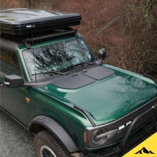 Cascadia 4x4 VSS System™ 2.0 CHF151 — panel solarny 60 W na maskę Ford Bronco 2021–2025 i Econoline