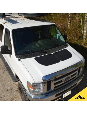 Cascadia 4x4 VSS System™ 2.0 CHF151 — panel solarny 60 W na maskę Ford Bronco 2021–2025 i Econoline