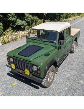 Cascadia 4x4 VSS System™ 1.0 CHF134CV — komplet solarny 75 W na maskę Land Rover Defender 1983–2006