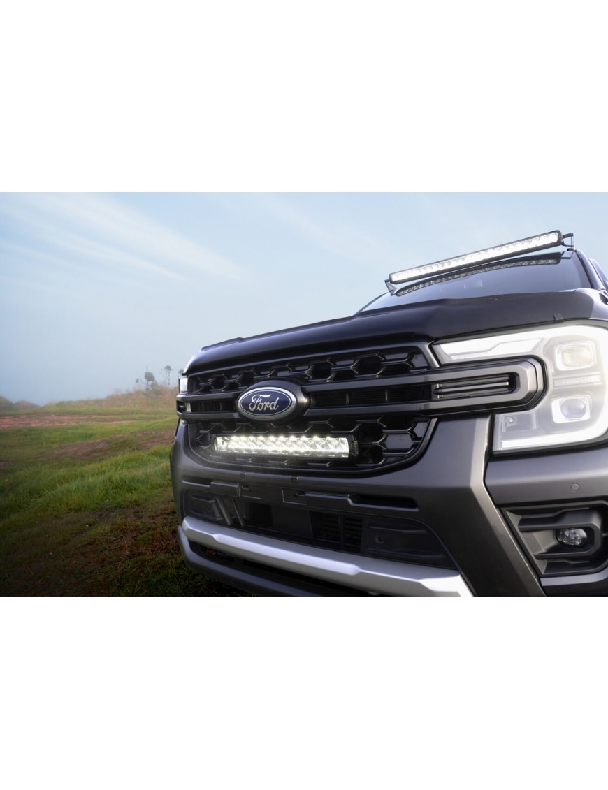 Lampa LAZER TRIPLE-R 1250 (Gen2) z zestawem do montażu w fabrycznym grillu – Ford Ranger Wildtrak (2023 -) Wildtrak PHEV