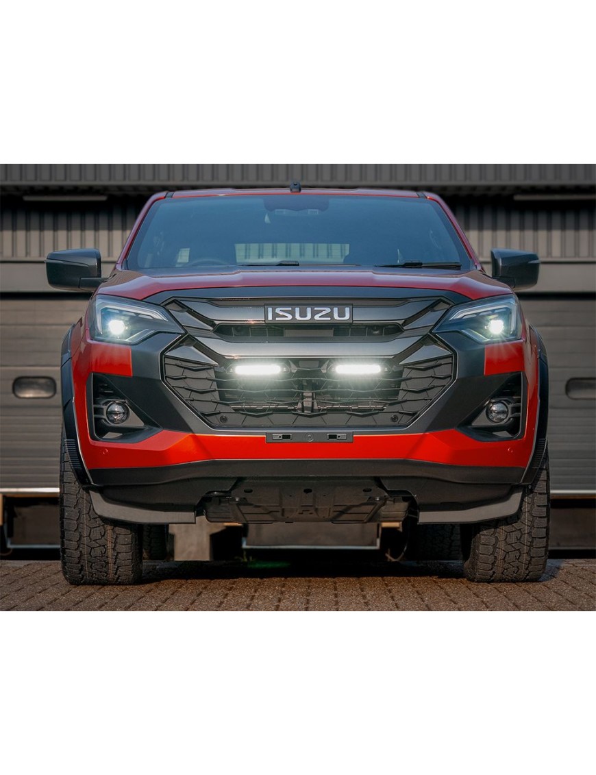 Zestaw lampy LAZER Linear 6 Elite z systemem montażu w fabrycznym grillu - Isuzu D-Max (2024 - 2026 -)