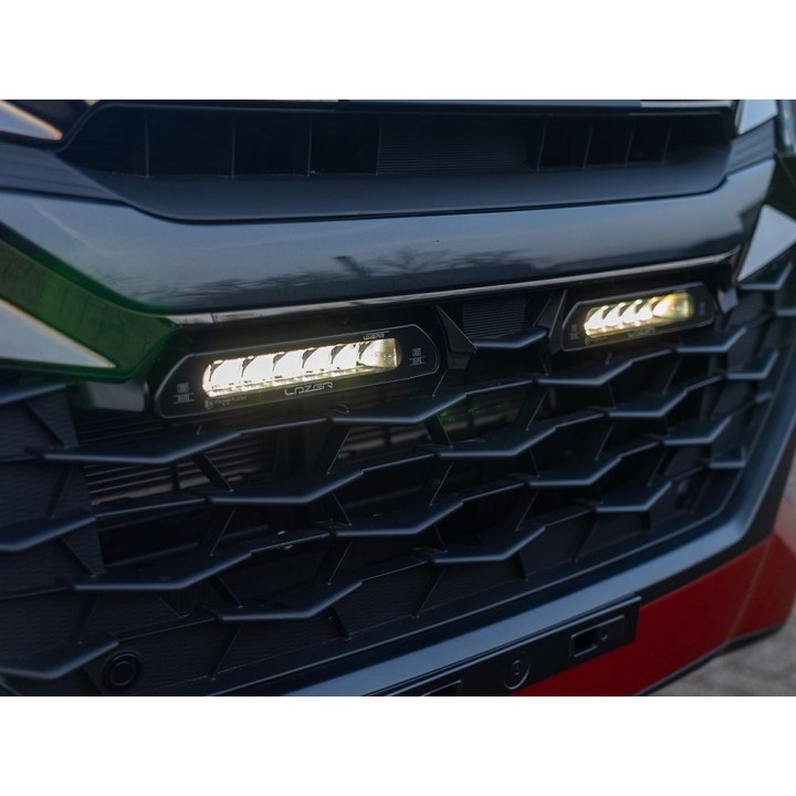 Zestaw lampy LAZER Linear 6 Elite z systemem montażu w fabrycznym grillu - Isuzu D-Max (2024 - 2026 -) - ujęcie 6