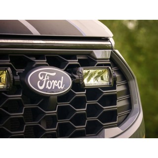 Zestaw dwóch lamp LAZER TRIPLE-R 750 Beacon (Gen2) z systemem montażu w fabrycznym grillu - Ford Transit Custom Sport (2024 -)