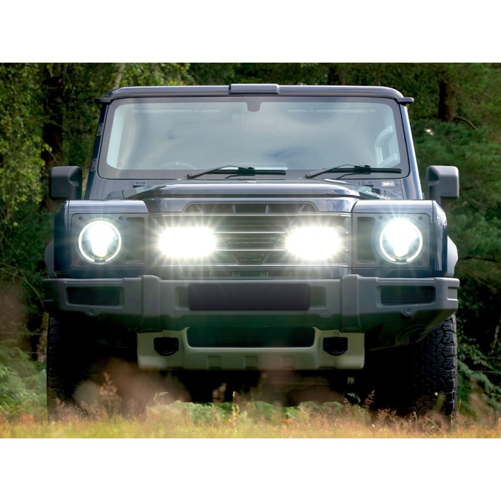 Zestaw dwóch lamp LAZER TRIPLE-R 750 Elite (Gen2) z systemem montażu w fabrycznym grillu – INEOS GRENADIER - ujęcie 4