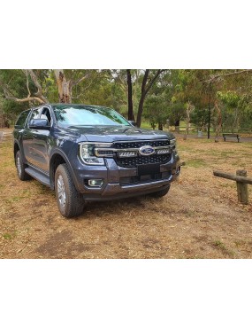 Zestaw dwóch lamp LAZER TRIPLE-R 850 Elite (Gen2) z systemem montażu w fabrycznym grillu – Ford Ranger Wildtrak (2023 -) /