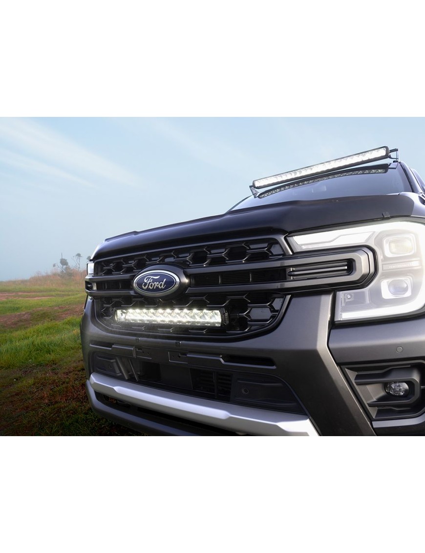 Lampa LAZER TRIPLE-R 1250 Elite+ z systemem do montażu w fabrycznym grillu - Ford Ranger Wildtrak (2023 -)