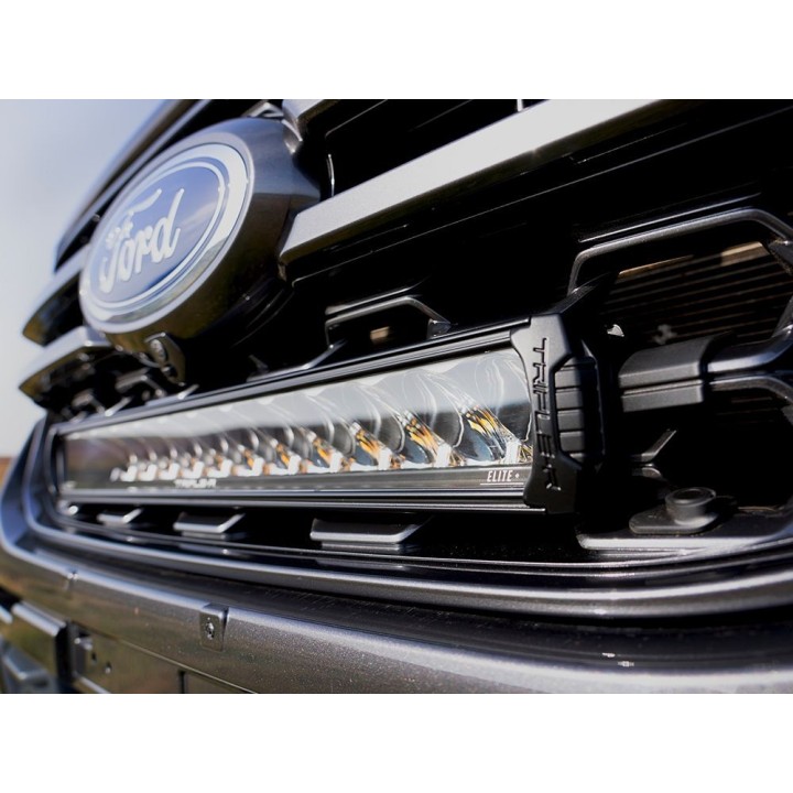 Lampa LAZER TRIPLE-R 1250 Elite+ z systemem do montażu w fabrycznym grillu - Ford Ranger Wildtrak (2023 -) - ujęcie 4