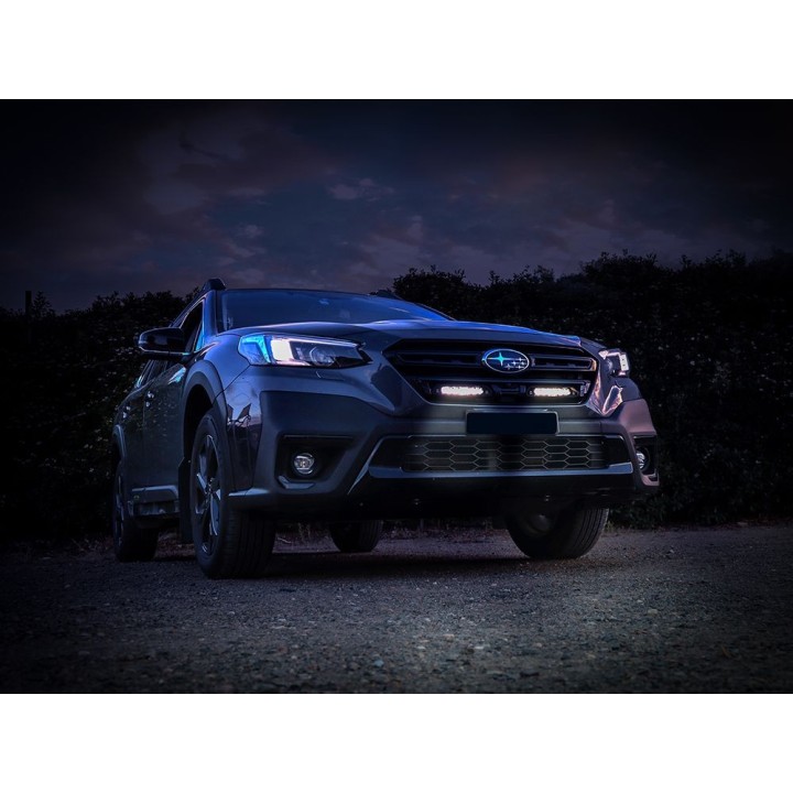 Zestaw dwóch lamp LAZER Linear 6 Elite z systemem montażu w fabrycznym grillu - Subaru Outback (2021 -) - ujęcie 5
