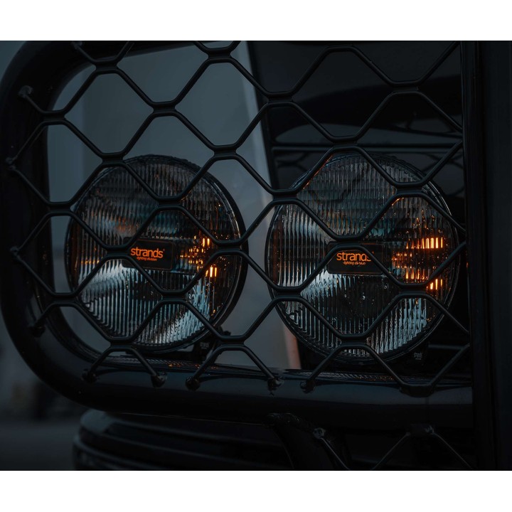 Reflektor dalekosiężny Strands IZE LED OG 9″ 12000 lm - ujęcie 7