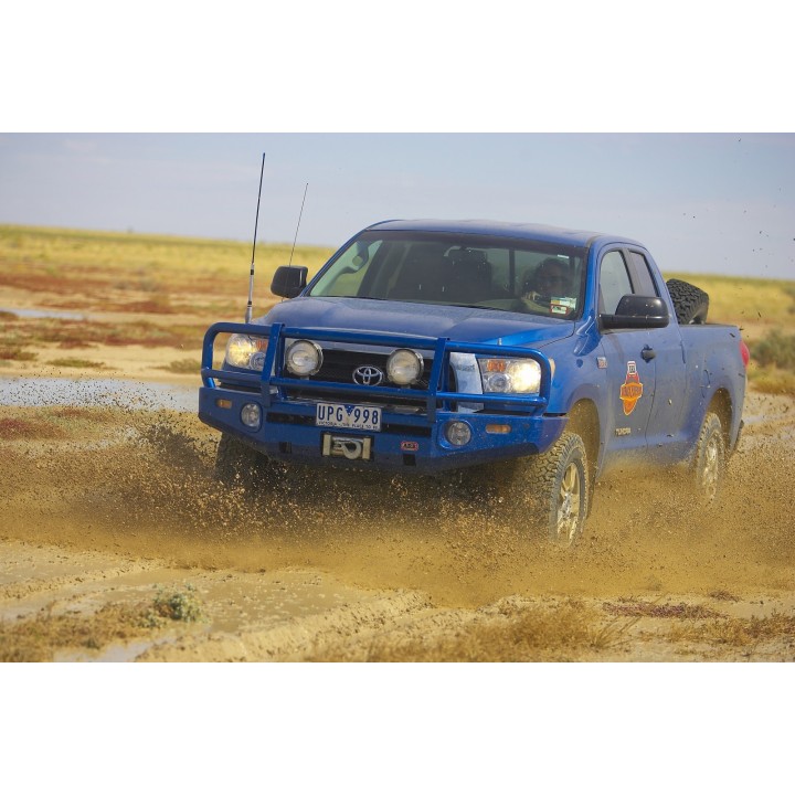 Zderzak stalowy ARB Deluxe Bar - Toyota Tundra 2007-2013 - ujęcie 3