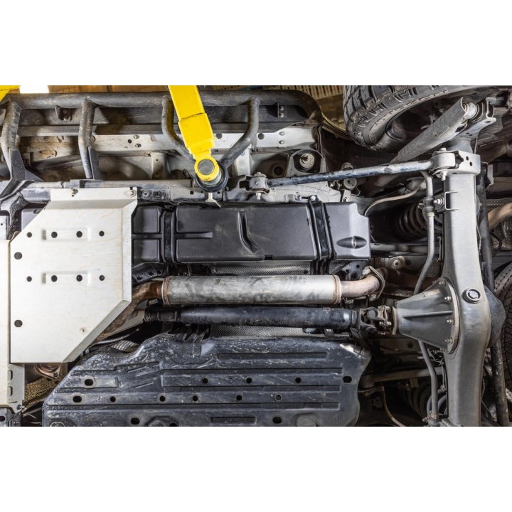 Zbiornik paliwa ARB Frontier 78 L - Toyota Land Cruiser 300 - ujęcie 8