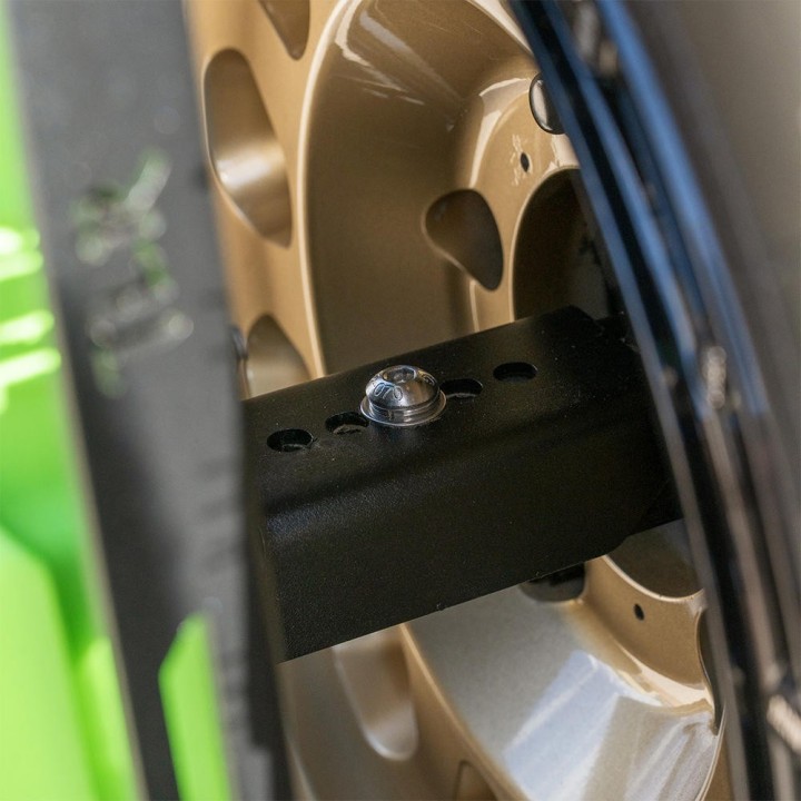 Uchwyt montażowy TLR Products na koło zapasowe - stal 304 ARB - ujęcie 3