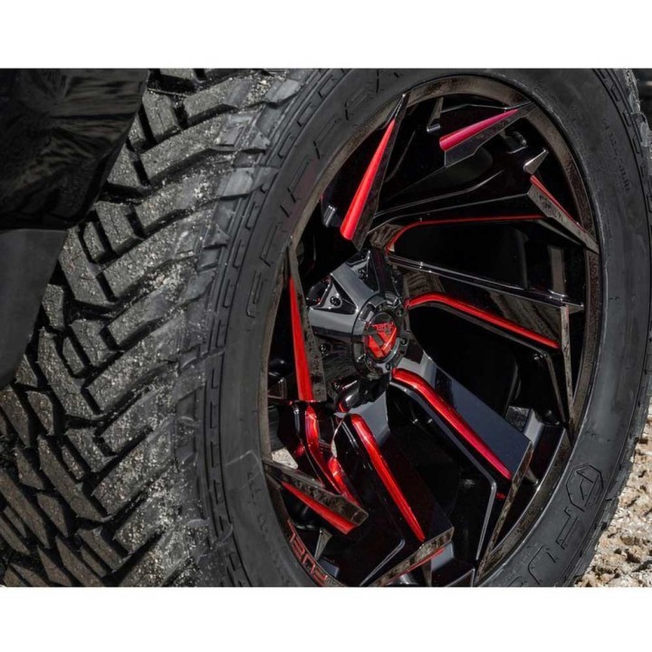 Felga aluminiowa D755 Reacion Gloss Black Milled/Red Tint Fuel - ujęcie 4