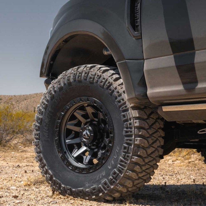 Felga aluminiowa D694 Covert Matte Black Fuel - ujęcie 4