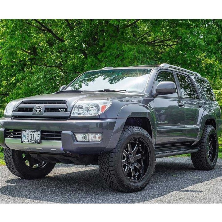 Felga aluminiowa Gloss Black Milled Sierra Black Rhino - ujęcie 5