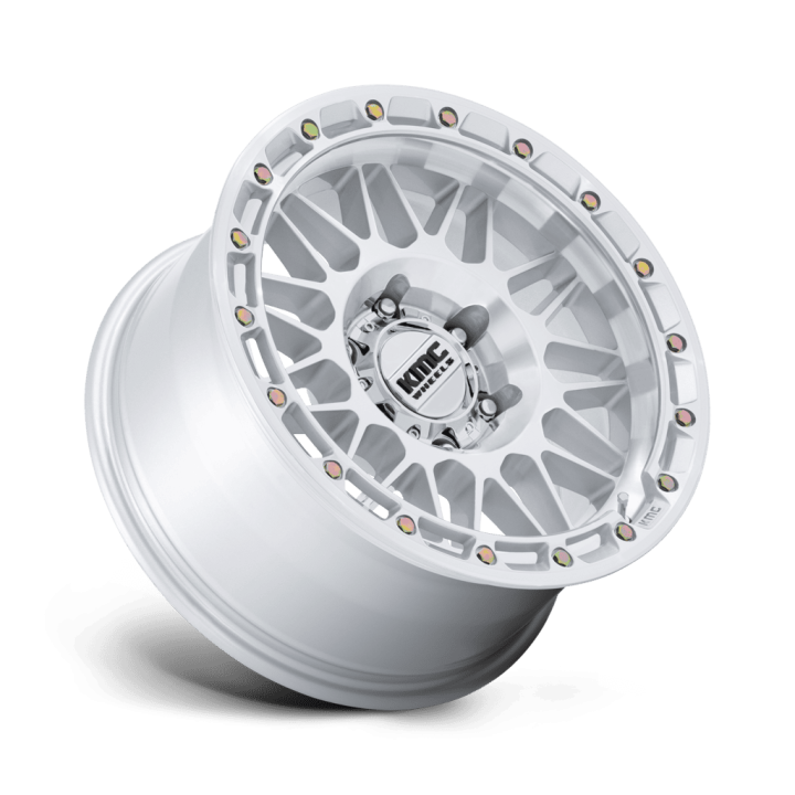Felga aluminiowa KM555 ATTACK Gloss Silver W/ Machined Face KMC - ujęcie 3