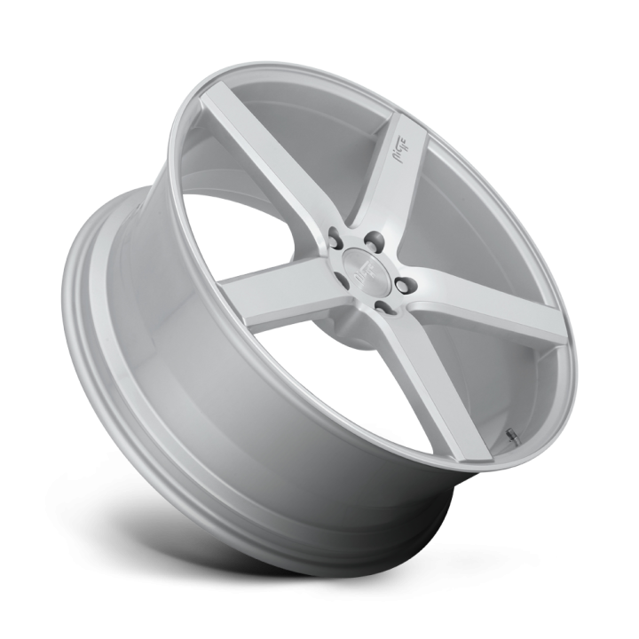 Felga aluminiowa M135 MILAN Gloss Silver Machined NICHE ROAD WHEELS - ujęcie 3