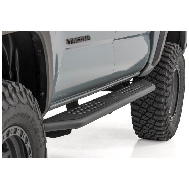 Progi, stopnie boczne Rough Country OV2 Double Cab - ujęcie 2