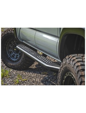 Progi, stopnie boczne Rough Country OV2 Double Cab