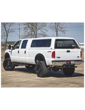 Progi, stopnie boczne Rough Country TR2 Crew cab