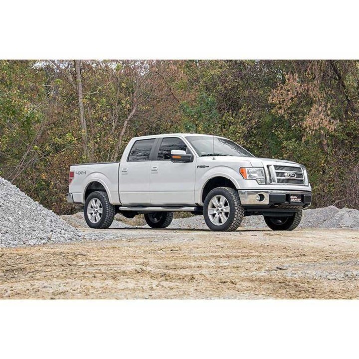 Zestaw zawieszenia Rough Country Lift 2" 09-13 - ujęcie 2