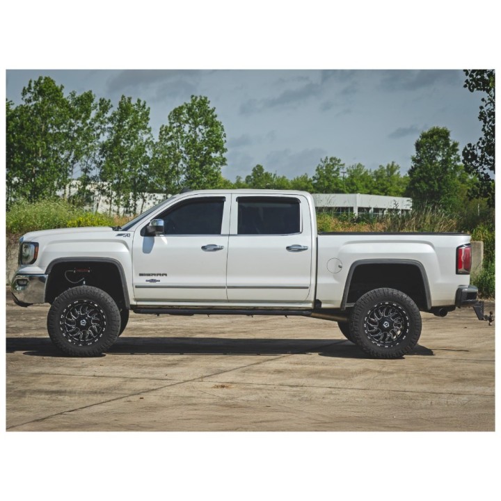 Progi, stopnie boczne Rough Country Multi-Color LED Crew cab - ujęcie 10