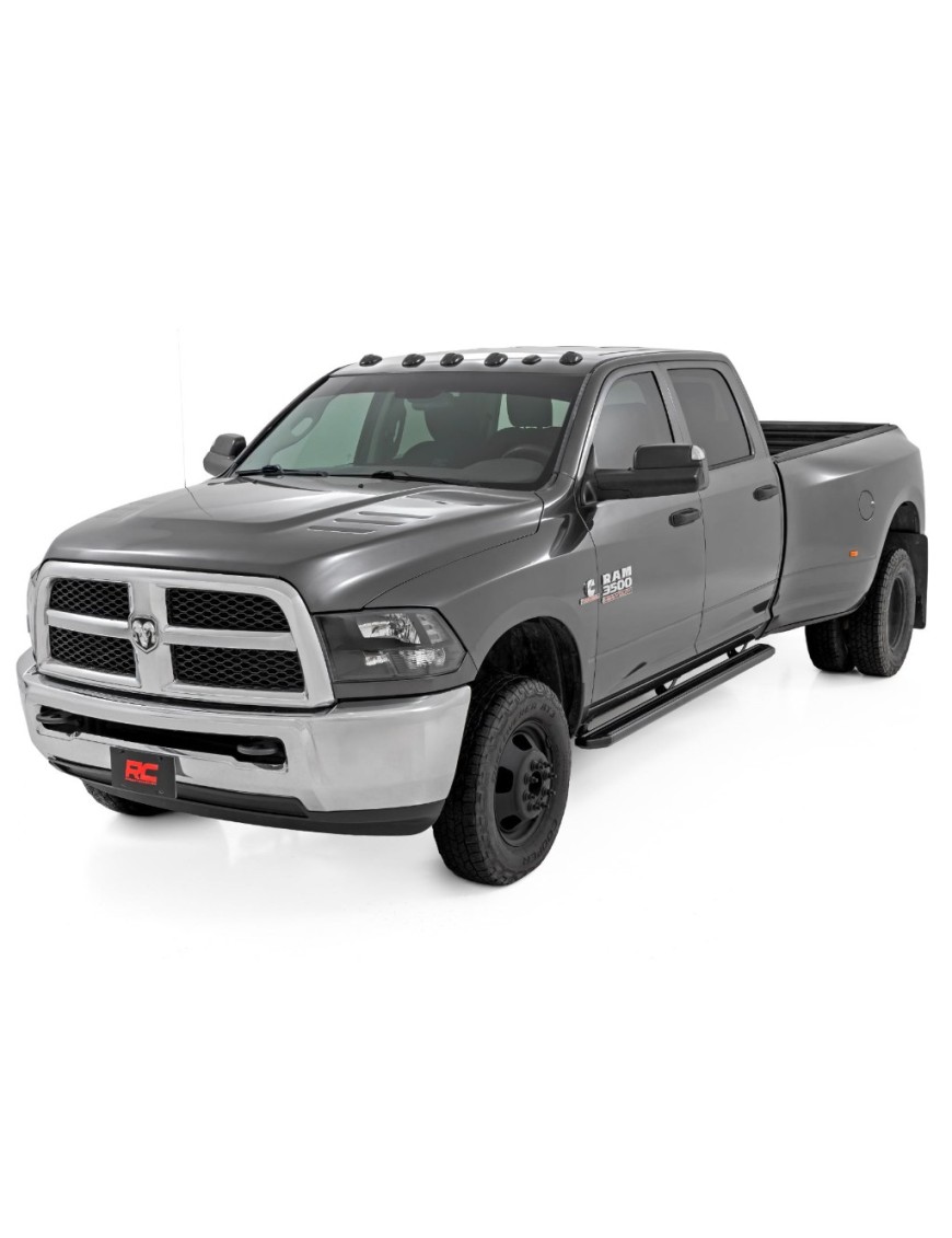 Progi, stopnie boczne Rough Country Multi-Color LED Crew cab