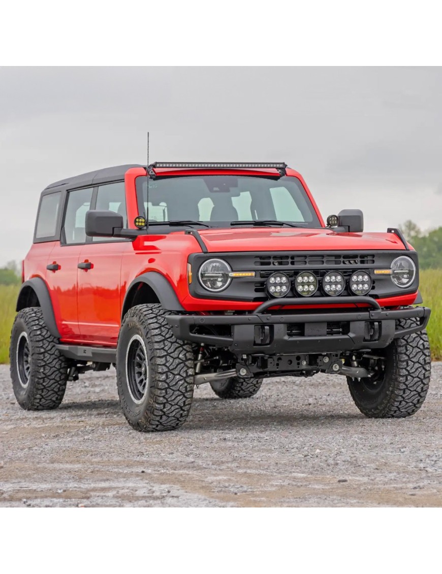 Bull bar z mocowaniem oświetlenia LED Rough Country