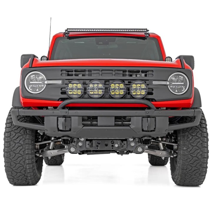 Bull bar z mocowaniem oświetlenia LED Rough Country - ujęcie 5