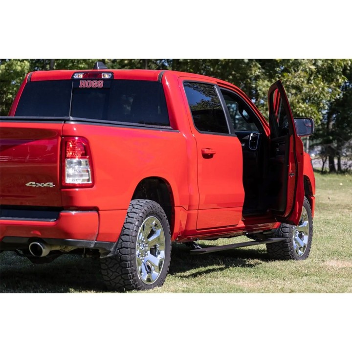 Progi elektryczne Rough Country Crew Cab - ujęcie 9