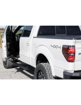 Progi elektryczne Rough Country Crew Cab - ujęcie 6