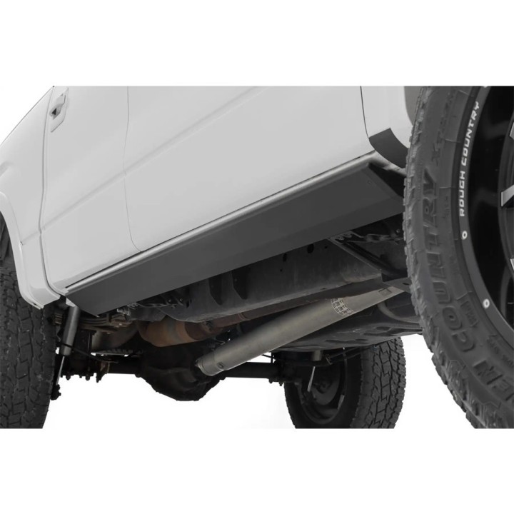 Progi elektryczne Rough Country Crew Cab - ujęcie 7