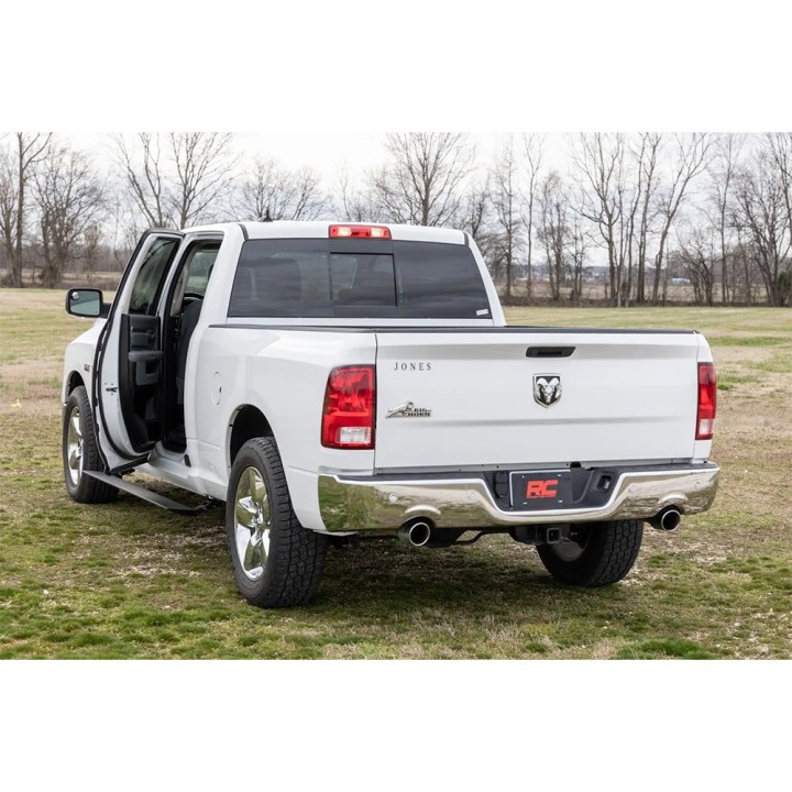 Progi elektryczne Rough Country Crew Cab - ujęcie 4