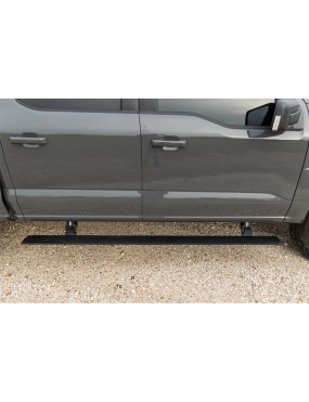Progi elektryczne Rough Country Crew Cab - ujęcie 16