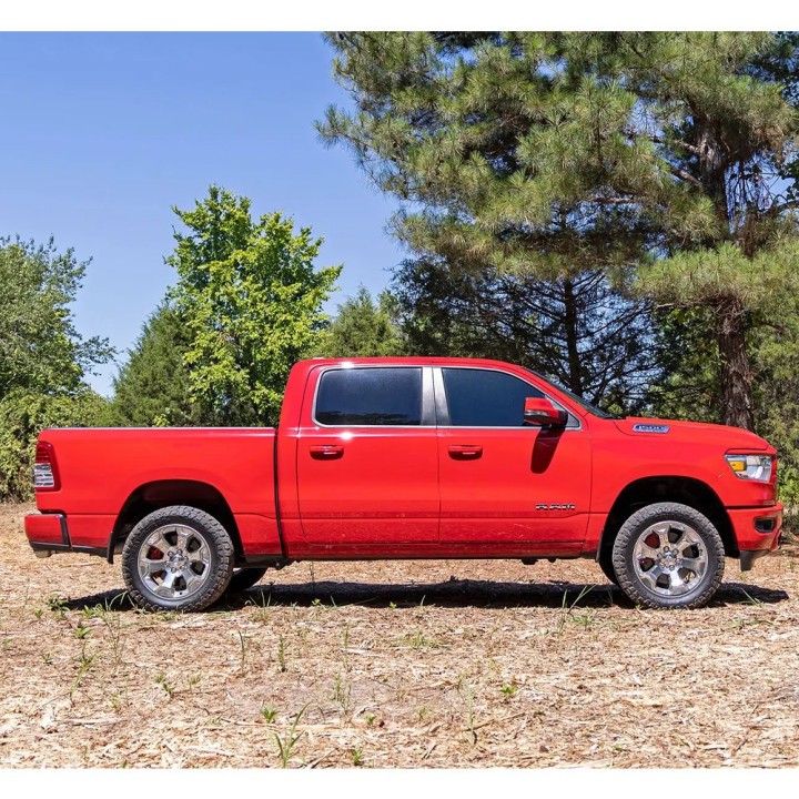 Amortyzatory gazowe przód Coilover Rough Country M1 Lift 0-2" - ujęcie 8