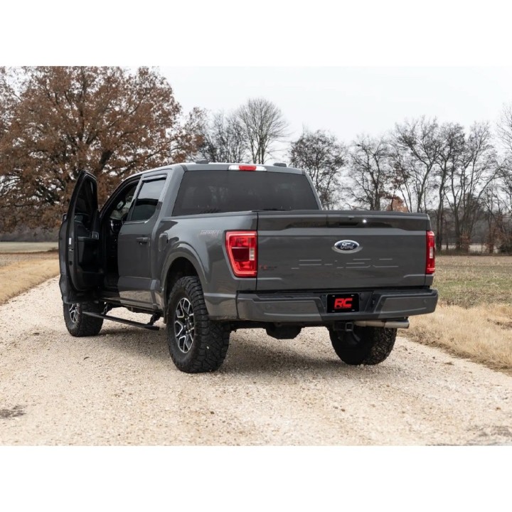 Progi elektryczne Rough Country Super Cab - ujęcie 10