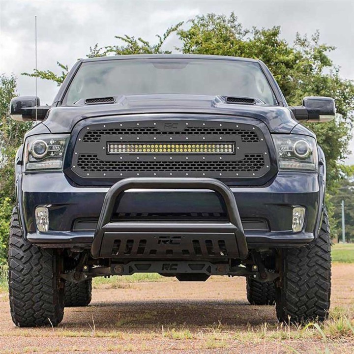 Grill z podwójną listwą LED 30" Black Series Rough Country - ujęcie 7