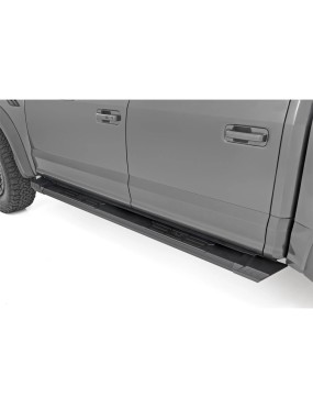 Progi, stopnie boczne Rough Country HD2 SuperCrew Cab