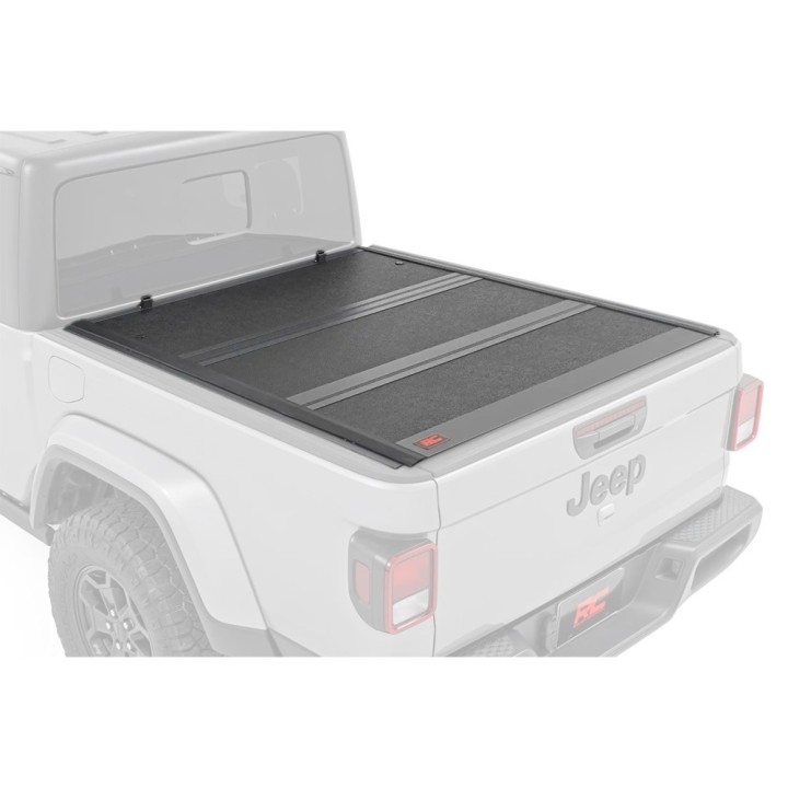 Twarda pokrywa paki tri-fold niski profil Rough Country 5'