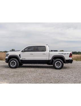 Twarda pokrywa paki tri-fold niski profil Rough Country 6'4"