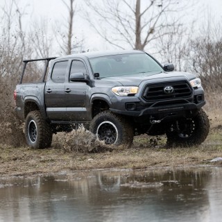 Progi elektryczne Rough Country Double Cab - ujęcie 2