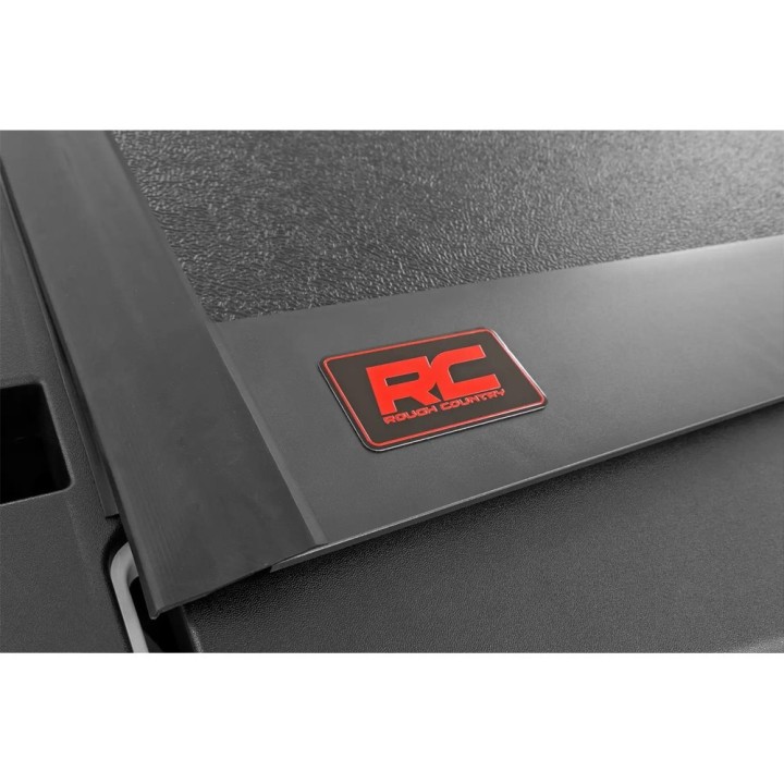 Twarda pokrywa paki tri-fold niski profil Rough Country 6'4" - ujęcie 15