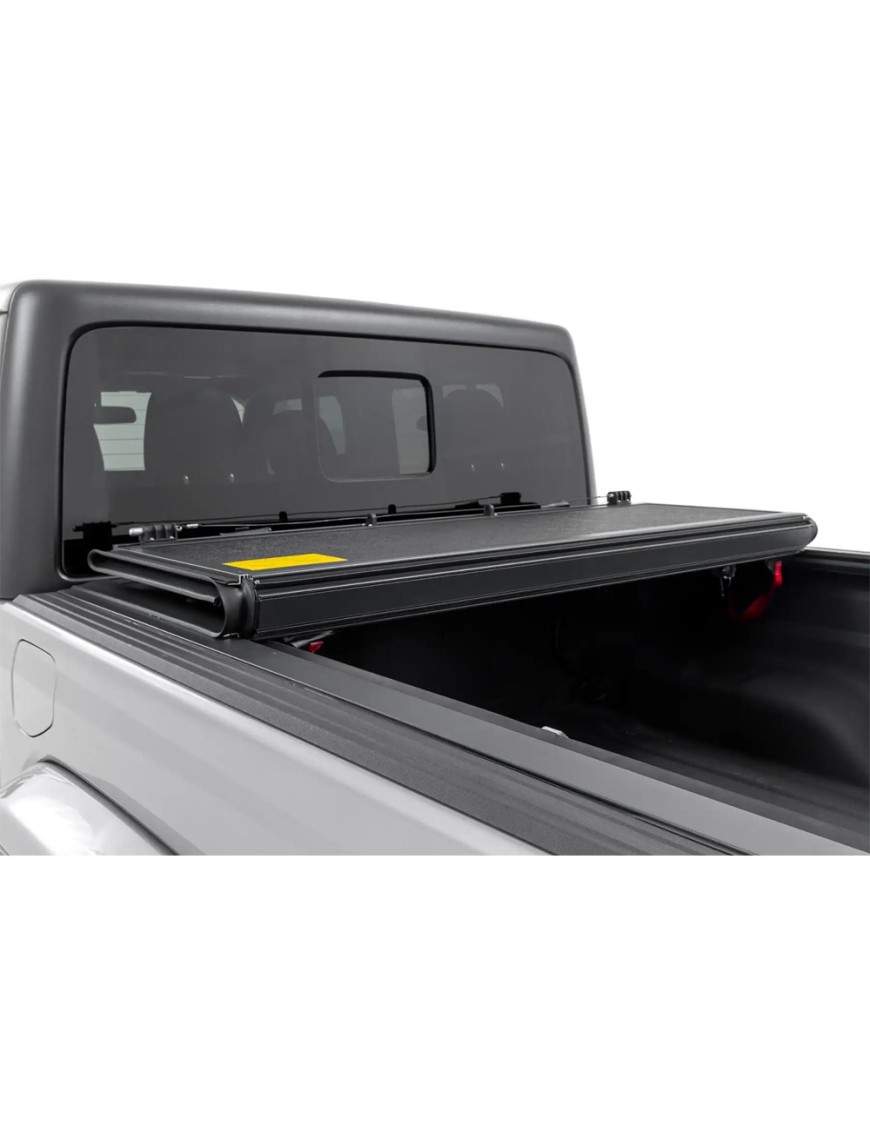Twarda pokrywa paki tri-fold niski profil Rough Country 5'