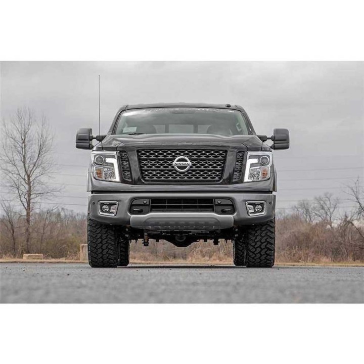 Zestaw zawieszenia Rough Country Lift 3" Titan XD - ujęcie 3