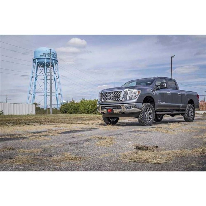 Zestaw zawieszenia Rough Country Lift 3" Titan XD - ujęcie 5