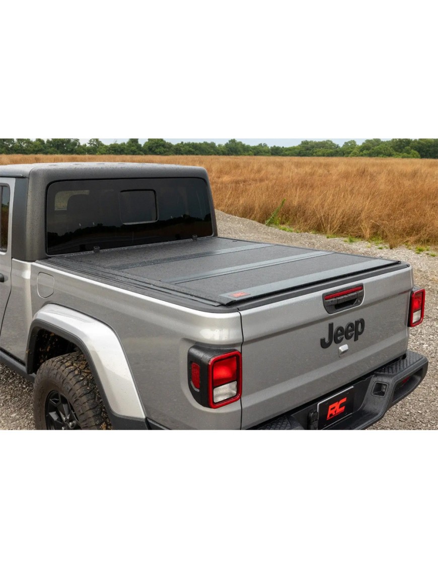 Twarda pokrywa paki tri-fold niski profil Rough Country 5'