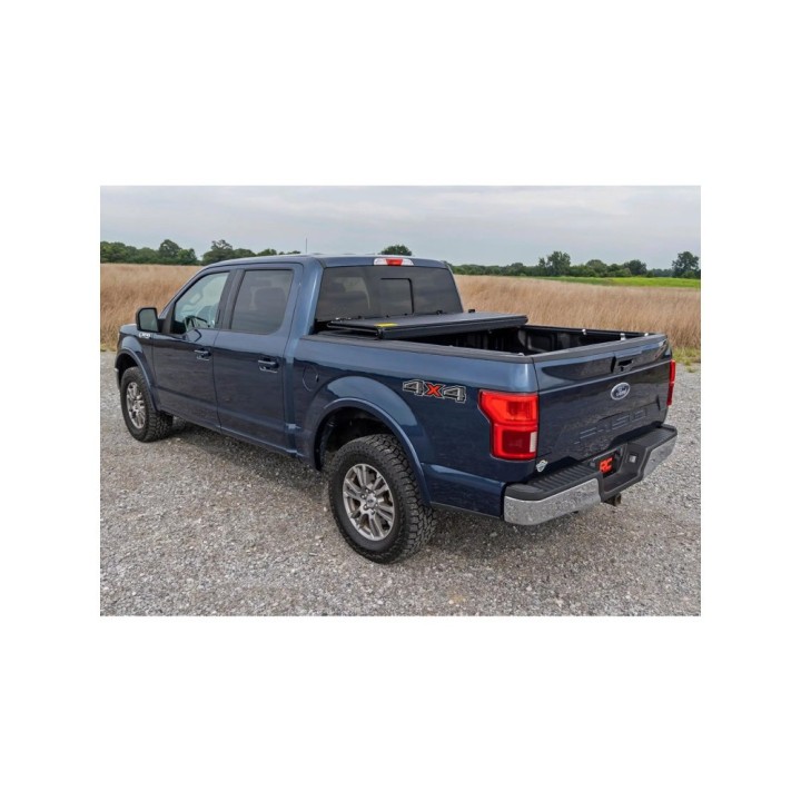 Twarda pokrywa paki tri-fold niski profil Rough Country 5'7" - ujęcie 7