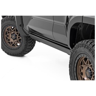 Progi elektryczne HT-Series Rough Country - ujęcie 2